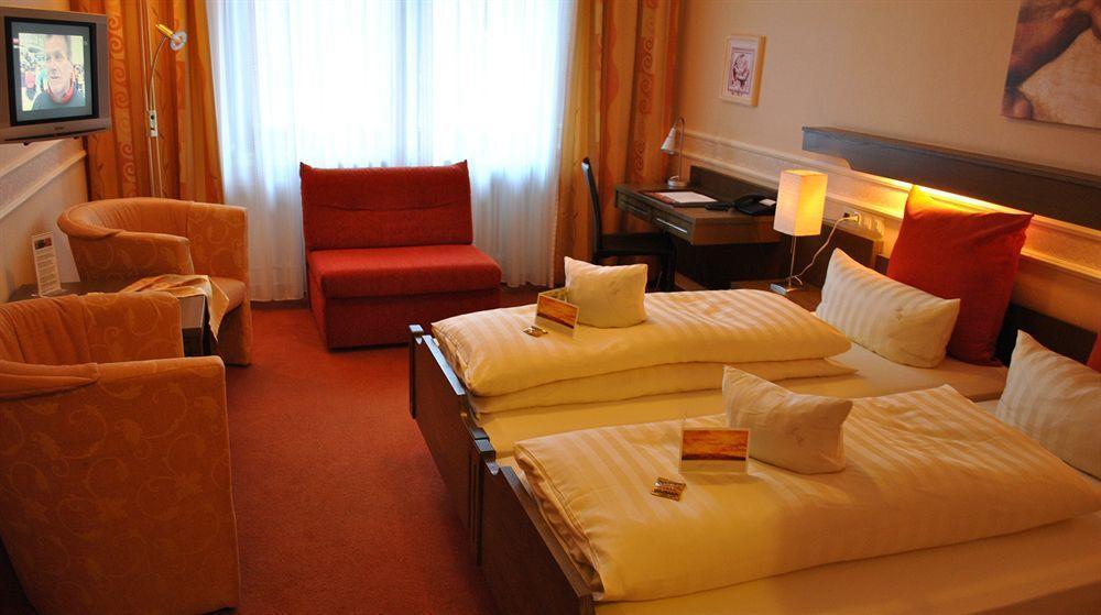 Hotel Hellers Twenty Four I -24H-Check-In- FDH Εξωτερικό φωτογραφία